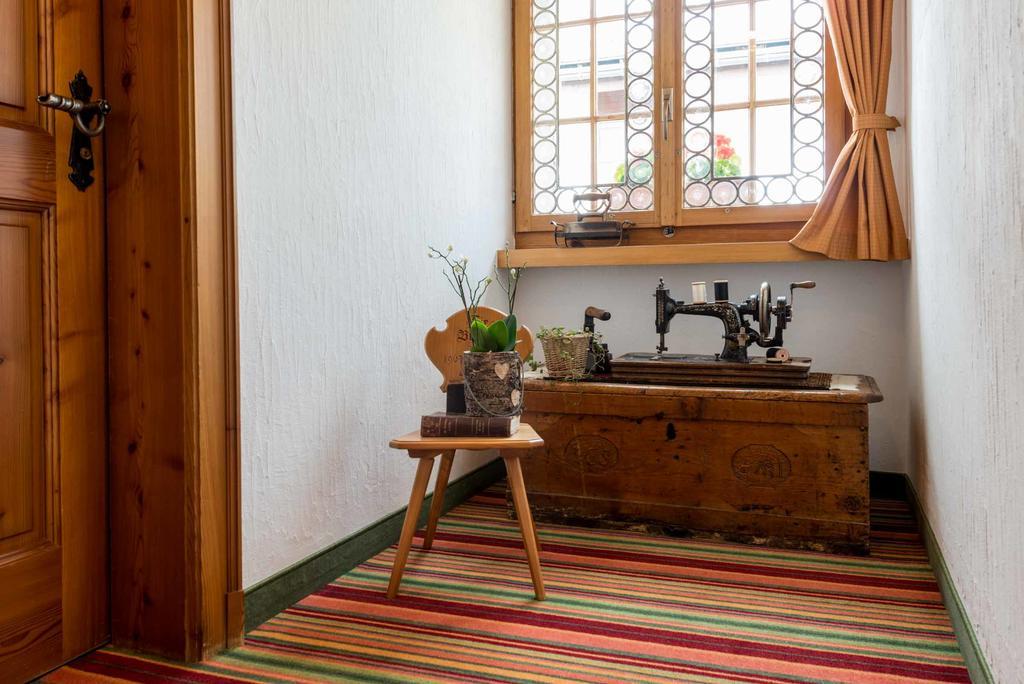 Swiss Chalet-Style Hotel Walliser Spycher รีเดอร์อัลพ์ ภายนอก รูปภาพ