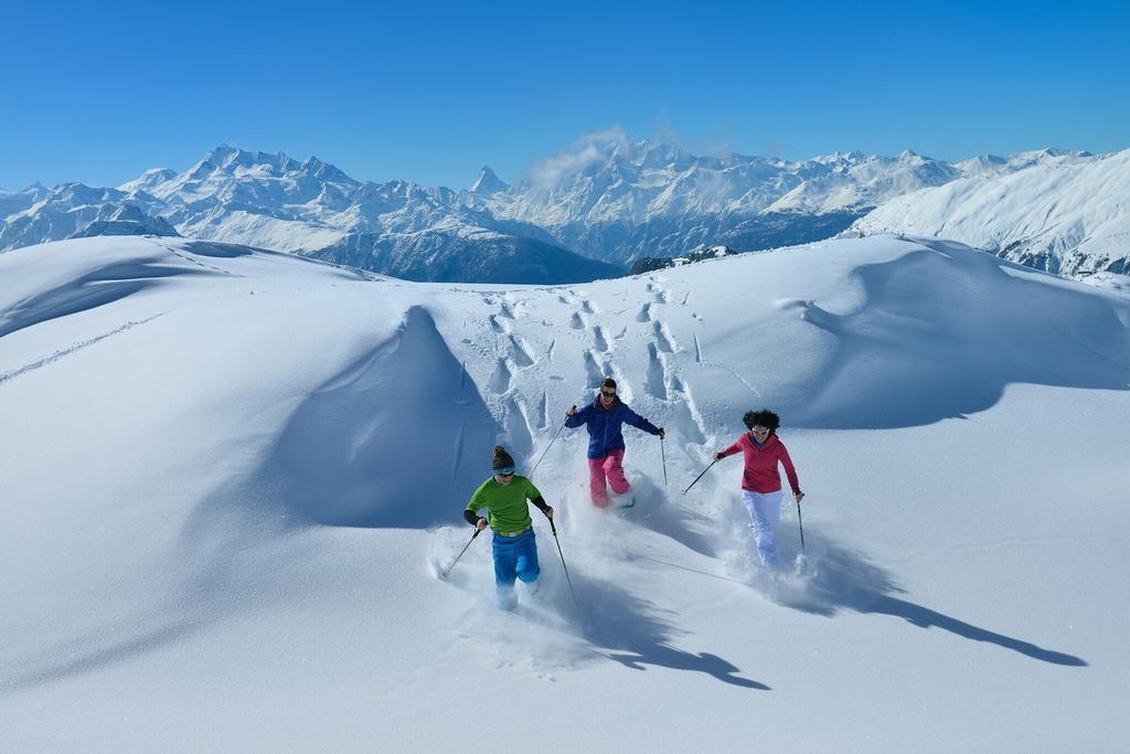 Swiss Chalet-Style Hotel Walliser Spycher รีเดอร์อัลพ์ ภายนอก รูปภาพ